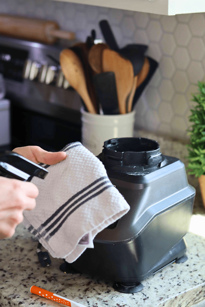 How to Clean a Ninja Blender