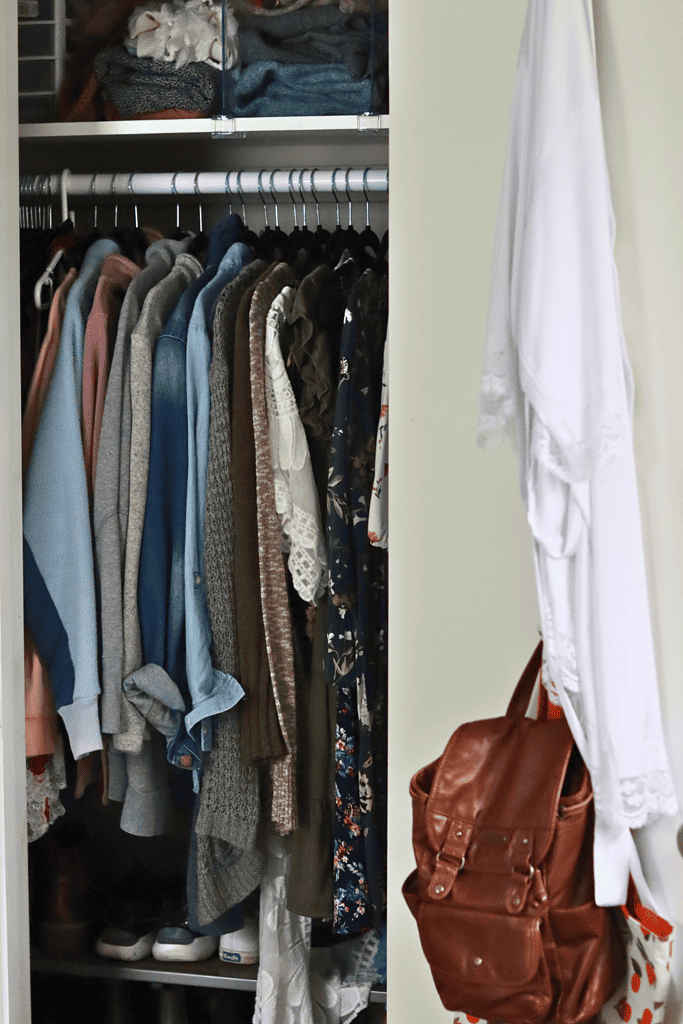How to Clean Out a Closet