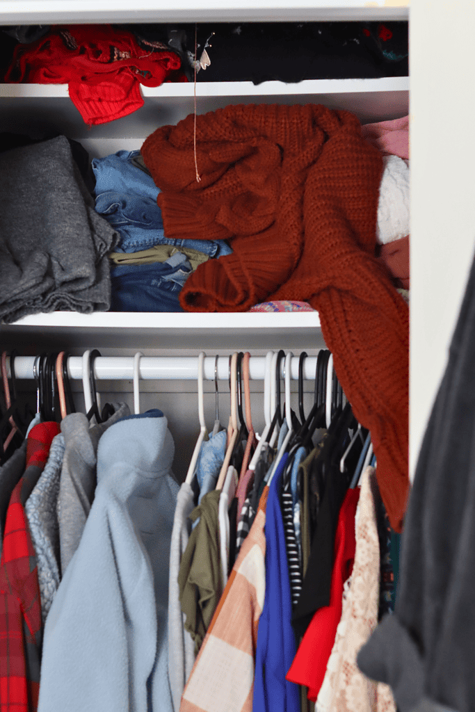 How to Clean Out a Closet