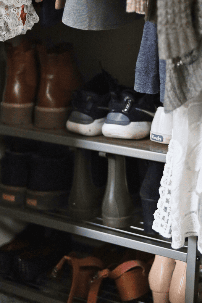 How to Clean Out a Closet